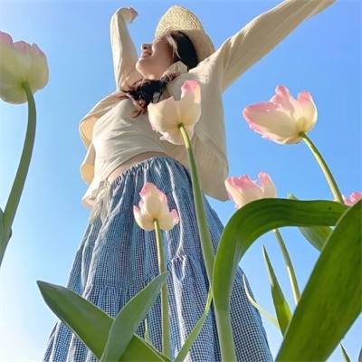演员